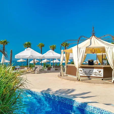 Sandy Bay Hotel 4*