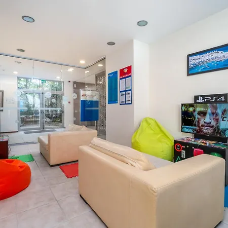Sandy Bay Otel Elenite