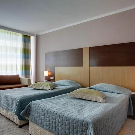 Hotel Sandy Bay 4*