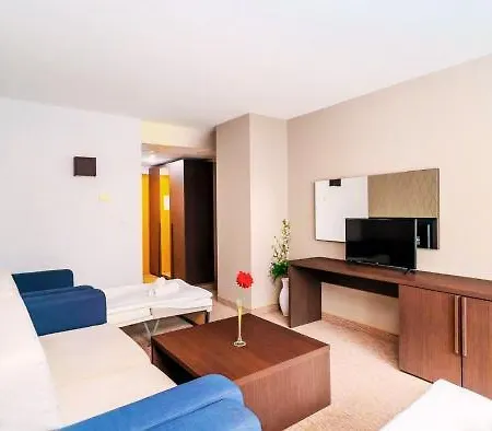 Sandy Bay Hotel Elenite