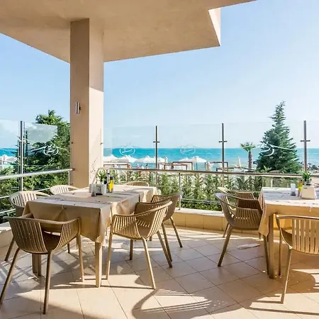 Sandy Bay Hotel Elenite