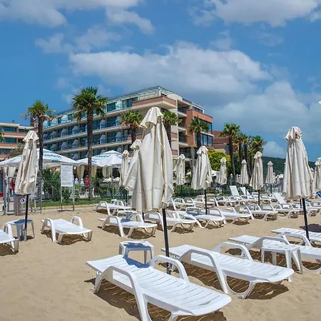 Hotel Sandy Bay