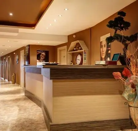 Hotel Sandy Bay Elenite
