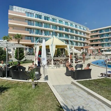 Sandy Bay 4* Elenite