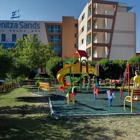 Sandy Bay Hotel 4*