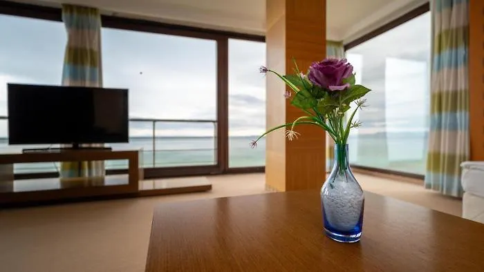 Отель Sandy Bay Елените