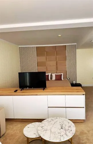 Sandy Bay Отель 4*