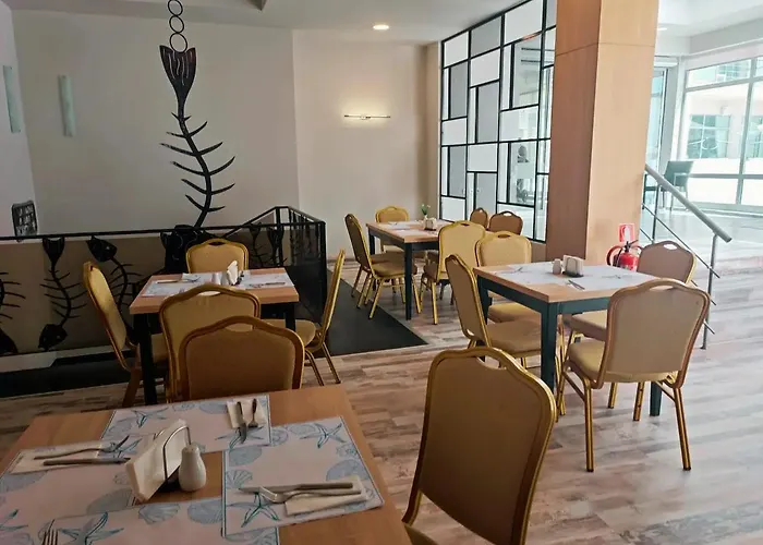 Sandy Bay Отель Елените