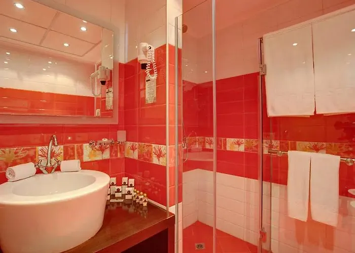 Отель Sandy Bay Елените