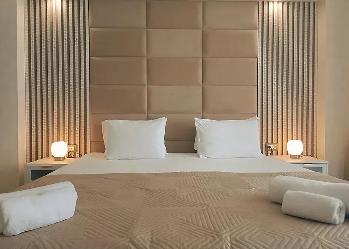 Sandy Bay Елените