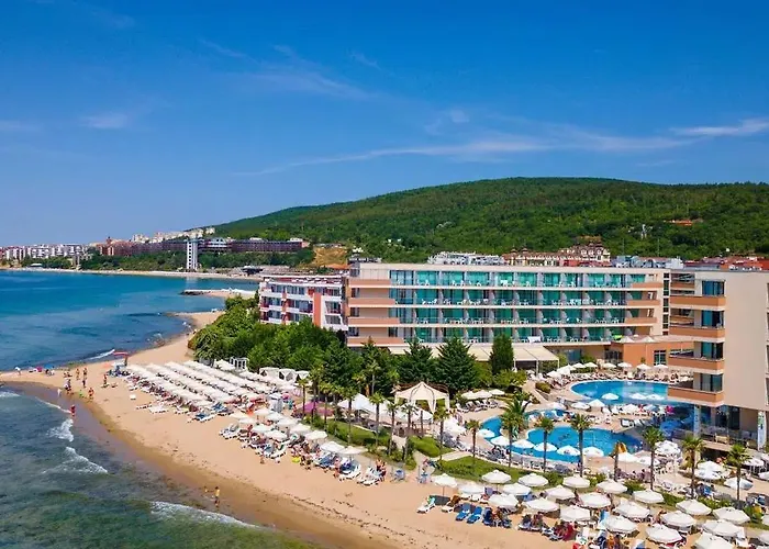 Sandy Bay Отель 4*